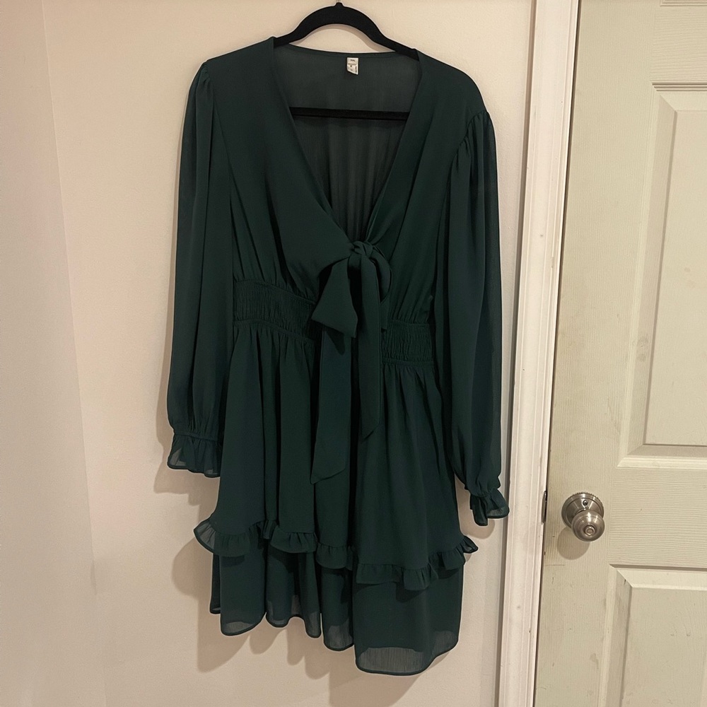 Forest green long sleeve mini dress